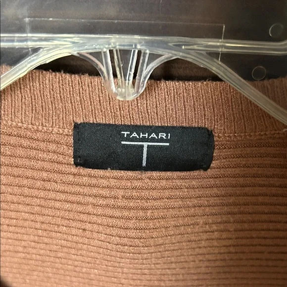Tahari Camel Button-Up Women's Cardigan Very warm - Picture 2 of 7